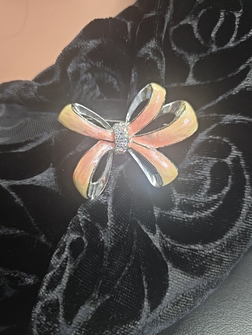 Women's Brooch/Pin